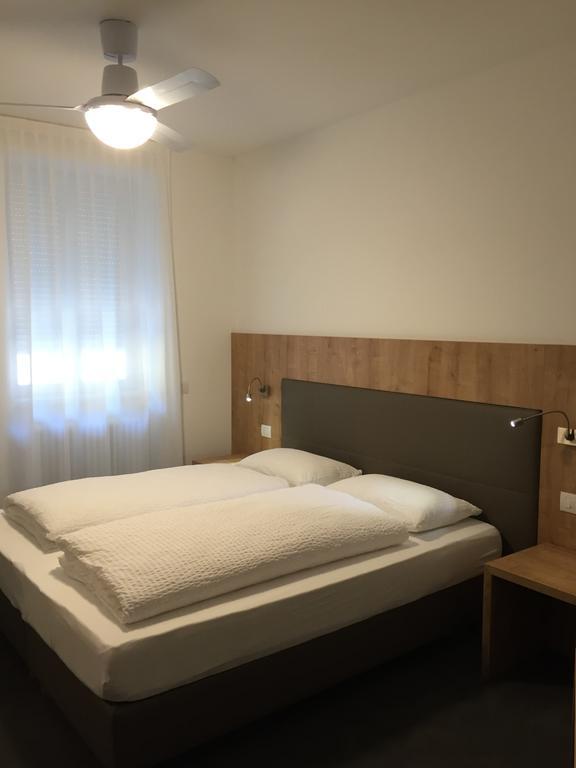 R&B La Calzoleria Hotel Mori Room photo