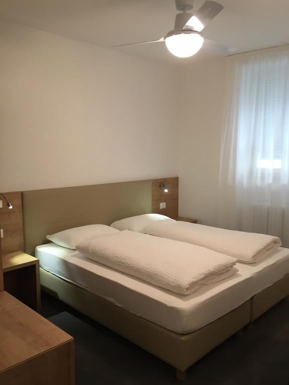 R&B La Calzoleria Hotel Mori Room photo